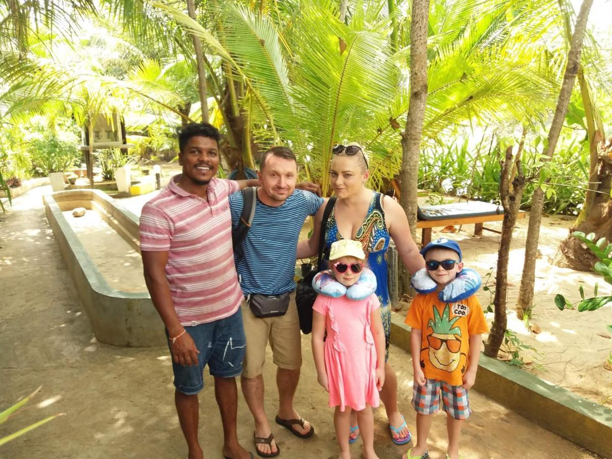 Gems Garden Guest House Tangalle Extérieur photo